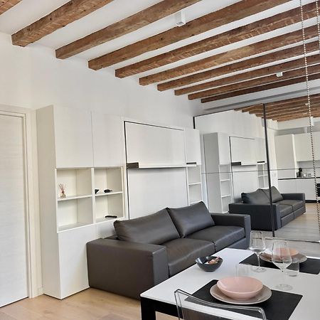 Apartamento Gold'S House Trieste Exterior foto