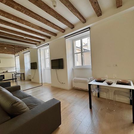 Apartamento Gold'S House Trieste Exterior foto