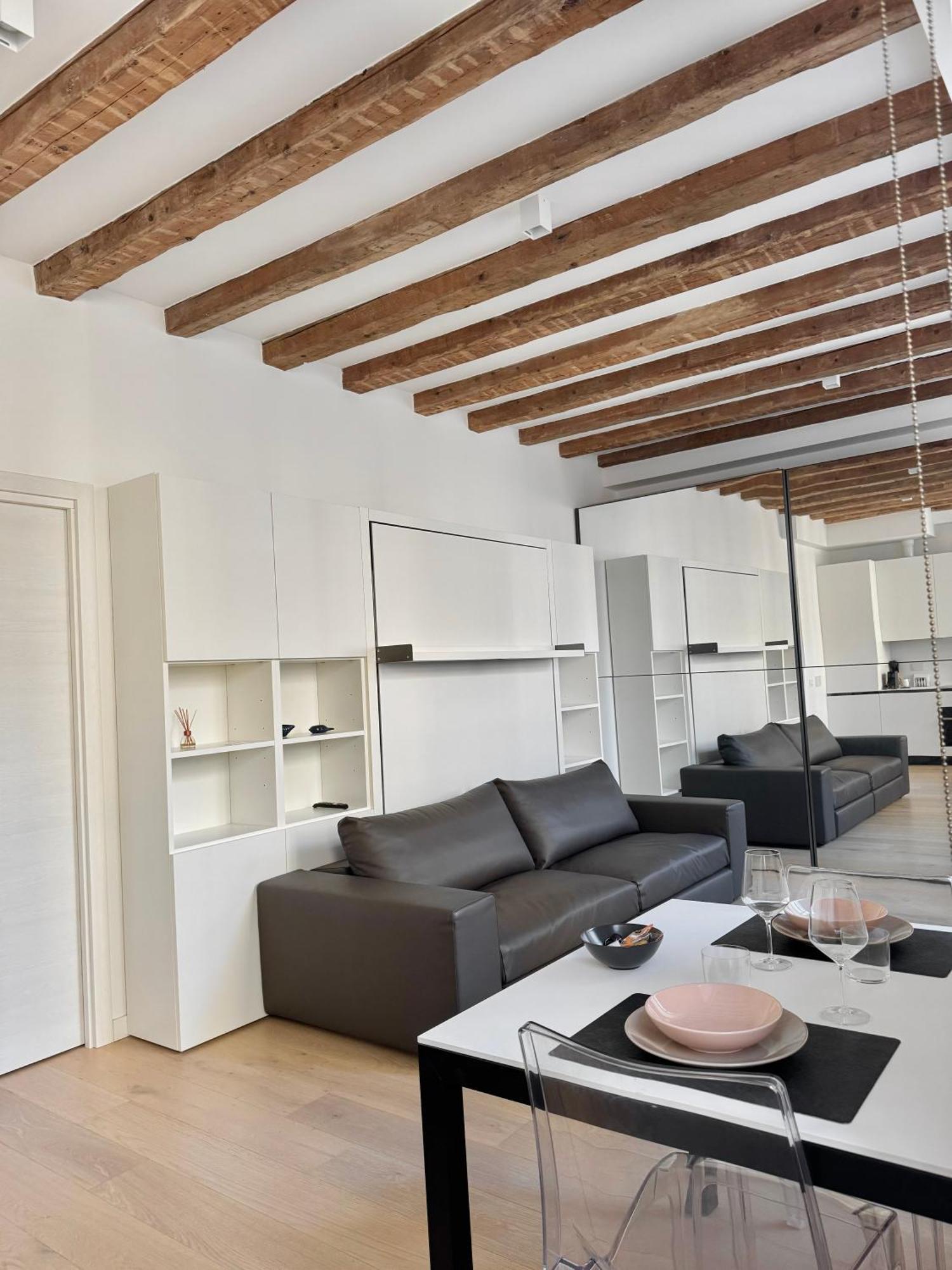 Apartamento Gold'S House Trieste Exterior foto
