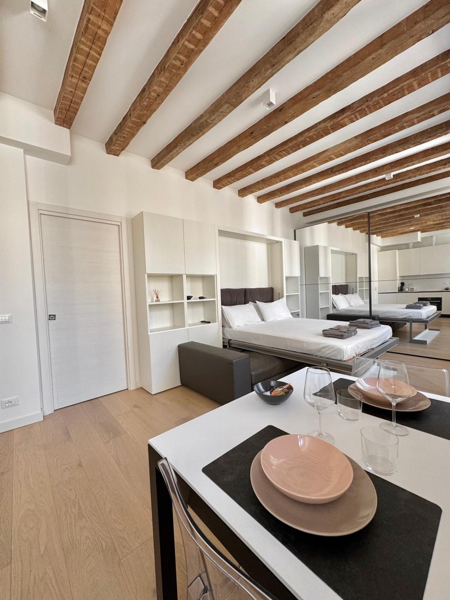 Apartamento Gold'S House Trieste Exterior foto