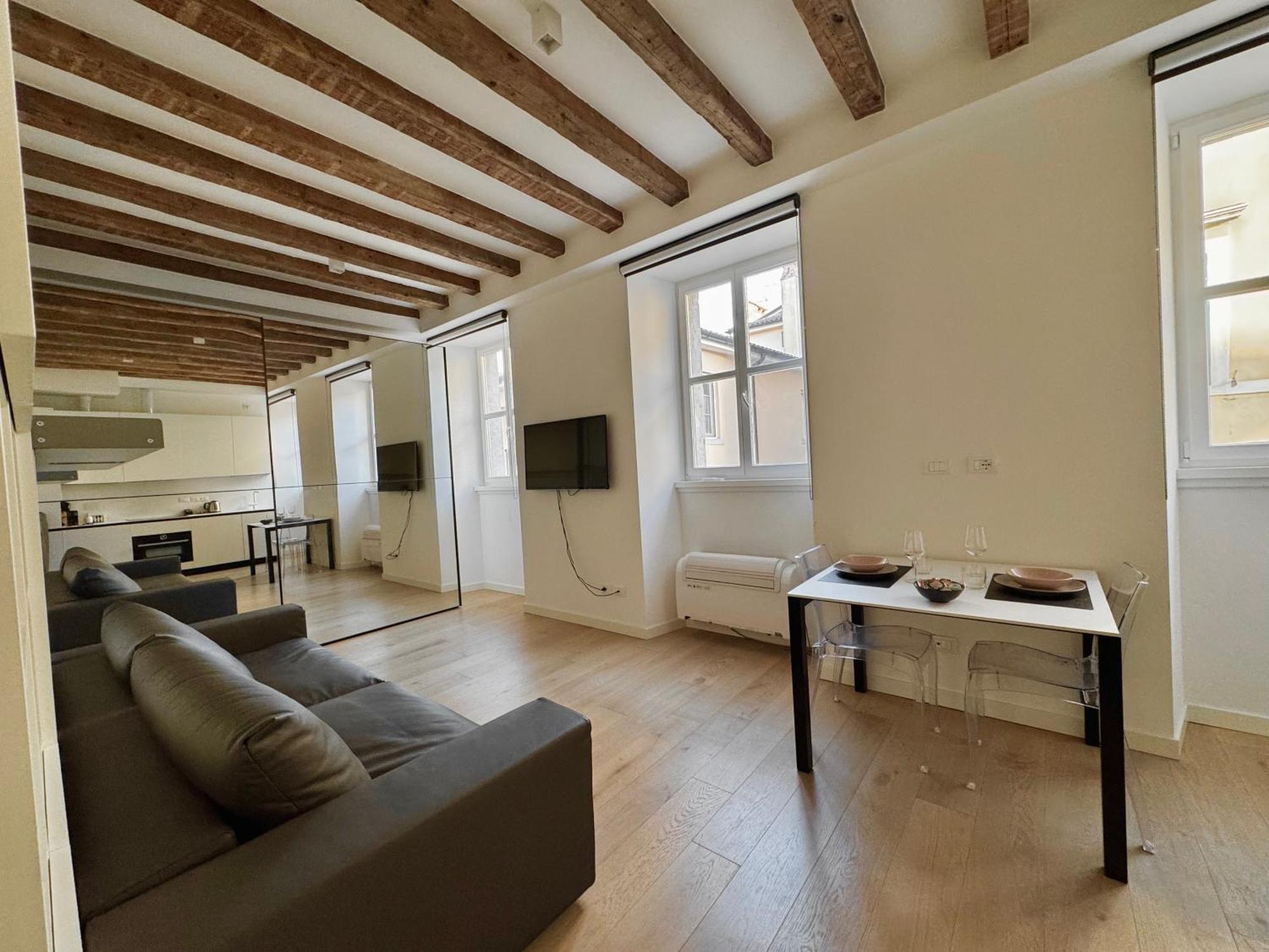 Apartamento Gold'S House Trieste Exterior foto