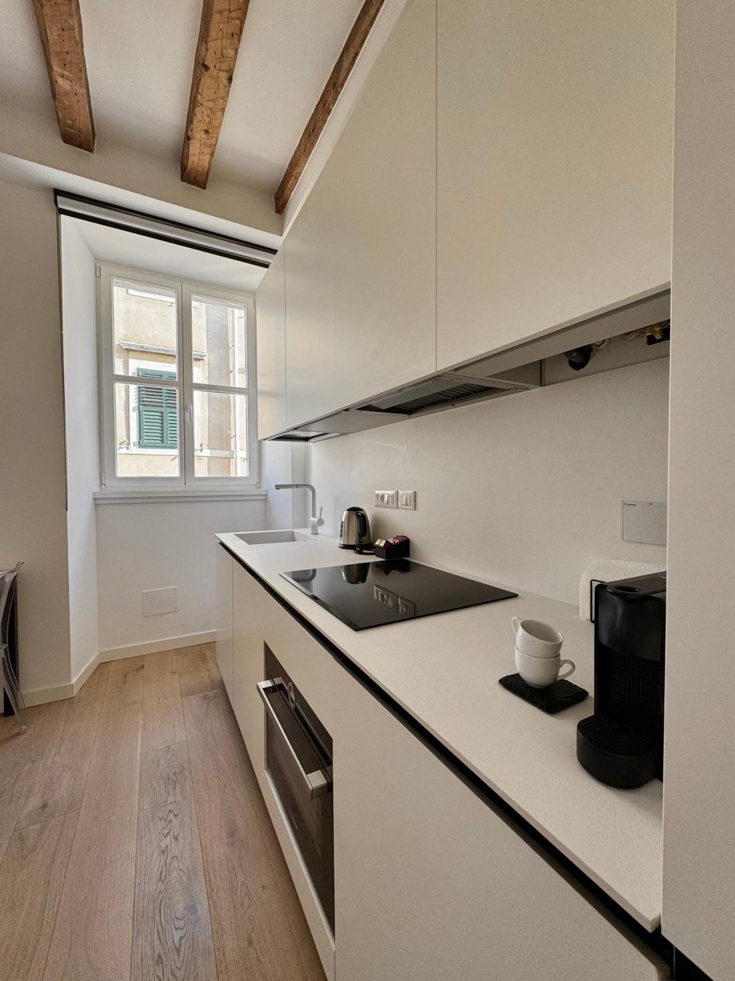 Apartamento Gold'S House Trieste Exterior foto